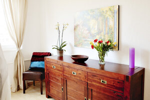 Schlafzimmer mit Fensterblick